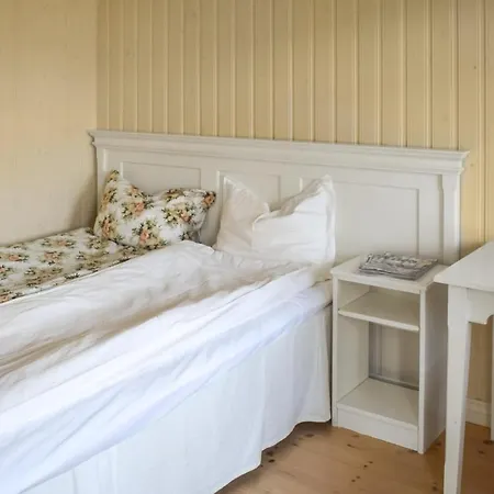 3 Bedroom Nice In * Holmsbu