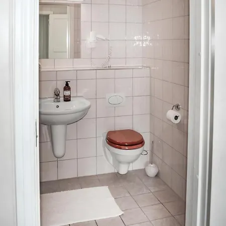 3 Bedroom Nice In 펜션 *