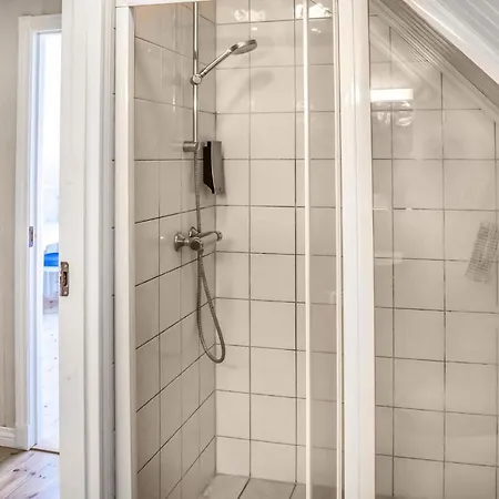 펜션 3 Bedroom Nice In